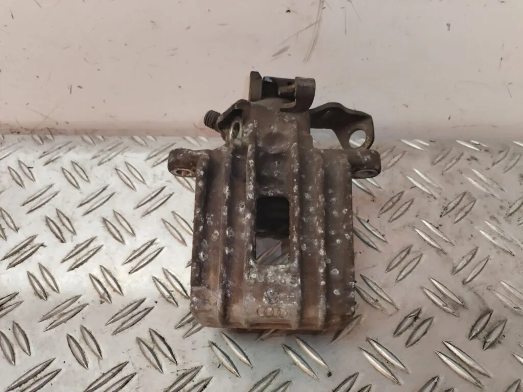 PINZA DE FRENO DELANTERA IZQUIERDA 127279